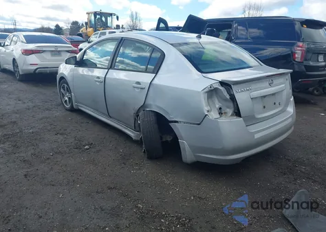 2010 Nissan Sentra 2.0Sr z USA, uszkodzony, nr VIN 3N1AB6AP5AL635123